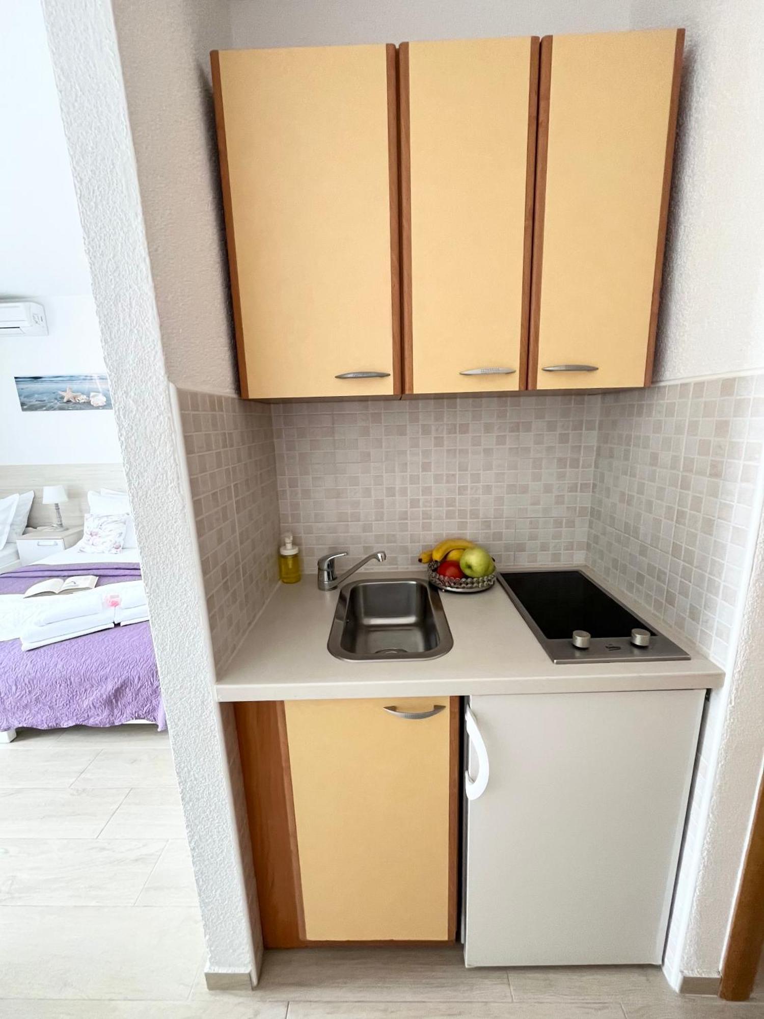Apartments Irma Baška Voda Exterior foto