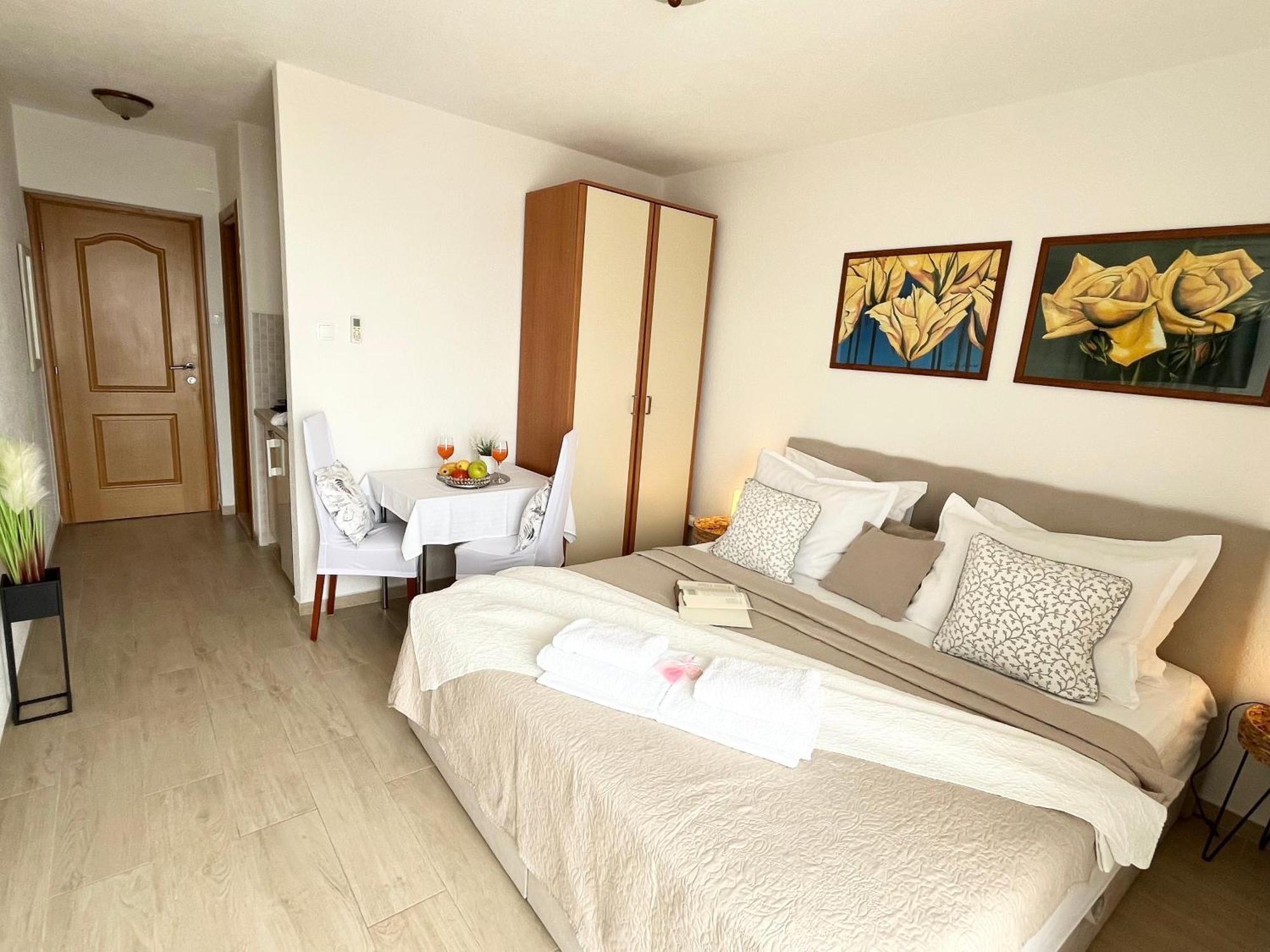 Apartments Irma Baška Voda Exterior foto