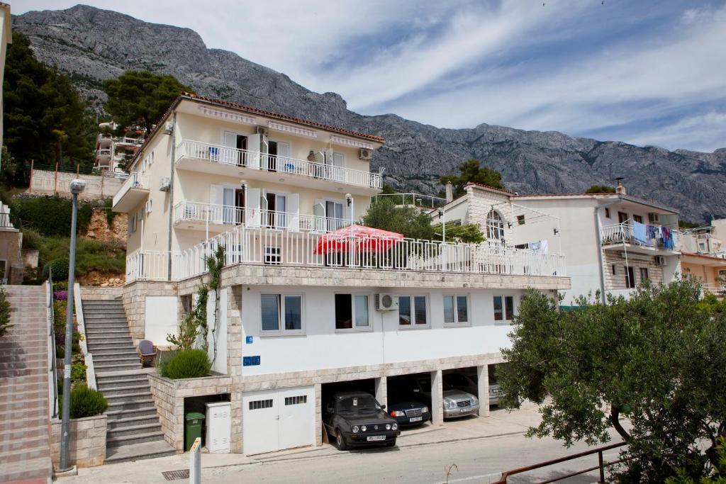 Apartments Irma Baška Voda Exterior foto